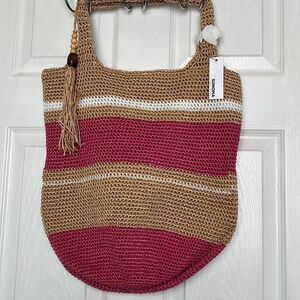 Sonoma Crochet Women Shoulder bag Pink Tan, Wood Bead Tassel, NWT All Season Bag